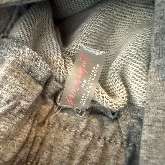 Free People Movement Inbound Onesie in Heather Grey Size Medium - Picture 9 of 12